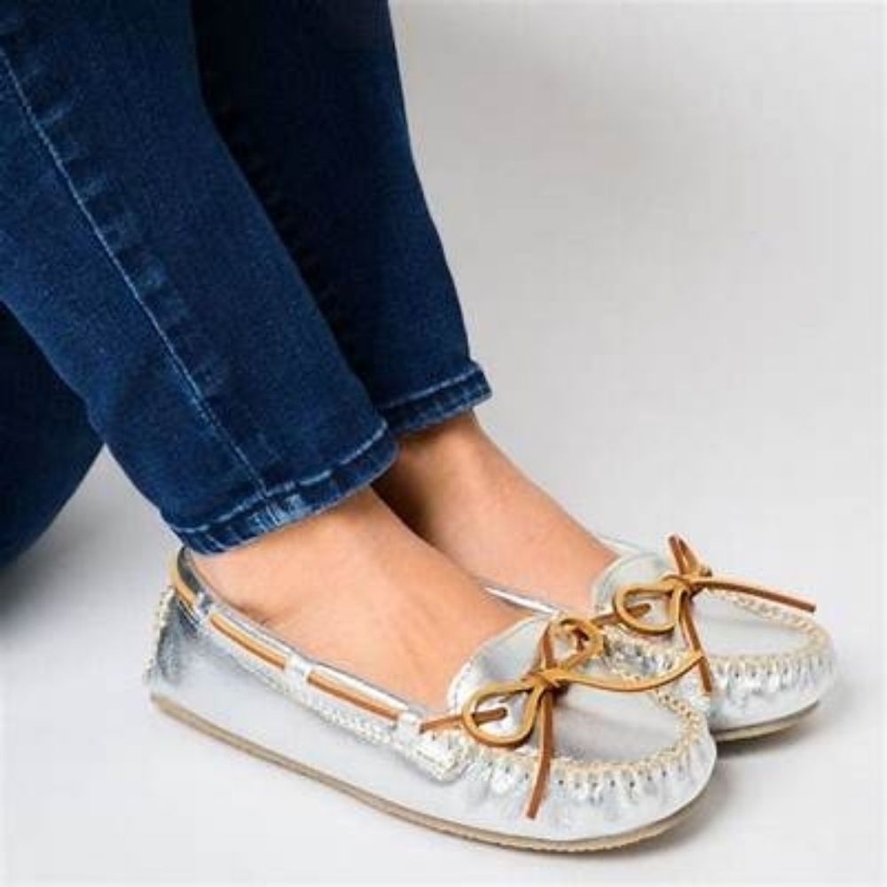 Minnetonka Moccasin Slippers Cally Metallic Women's